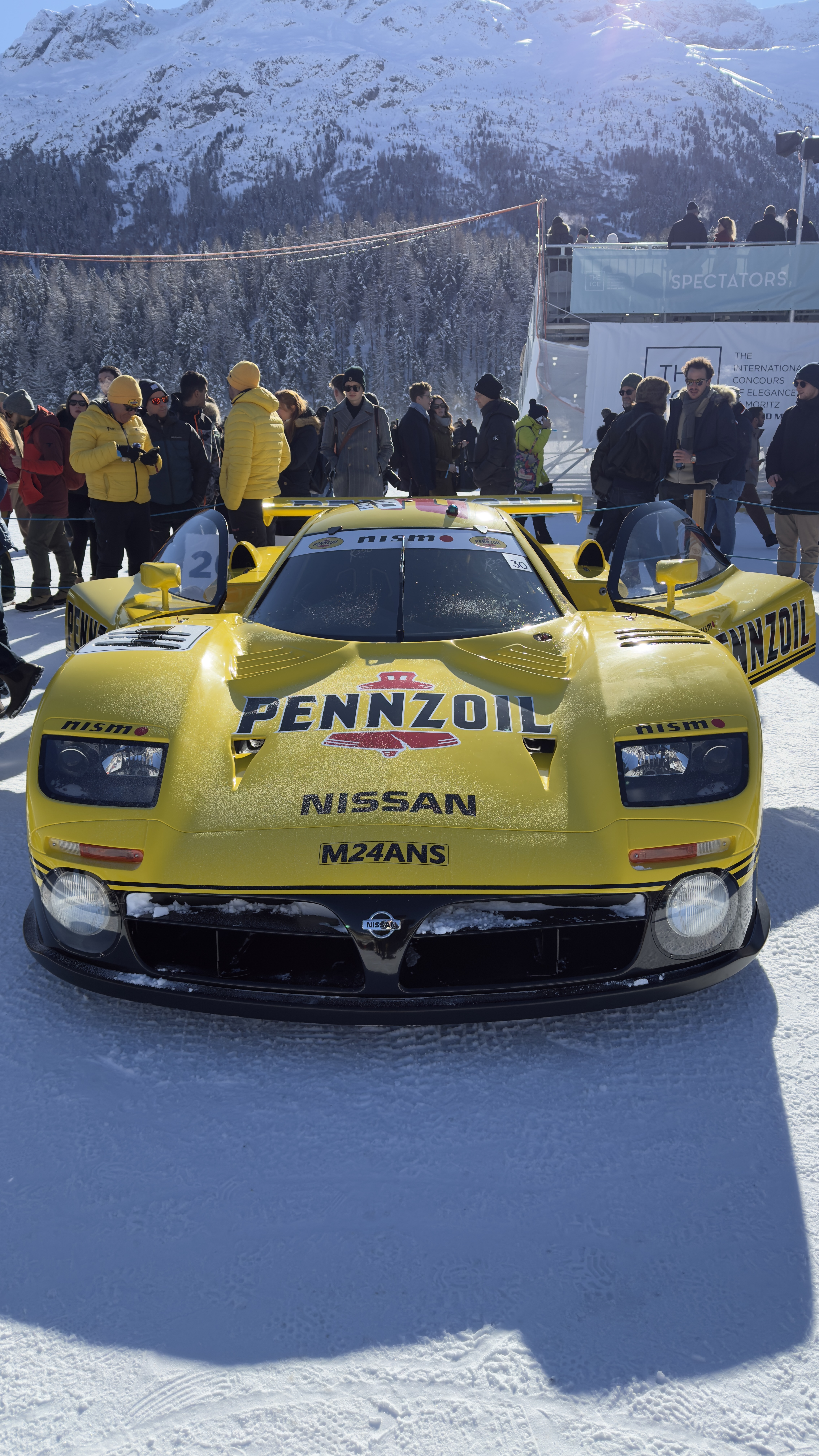 Nissan R390 GT1